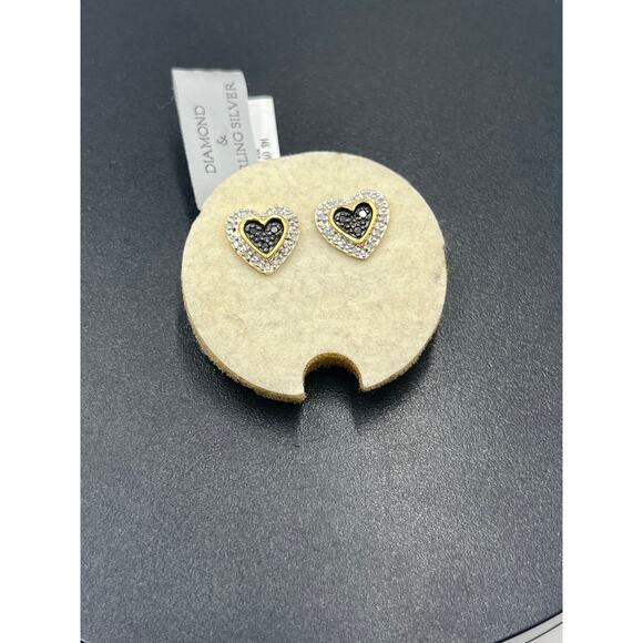 Sun 14K Gold Over 925 1/10 ctw Black Clear Diamond Heart Stud Earrings New - Picture 2 of 8